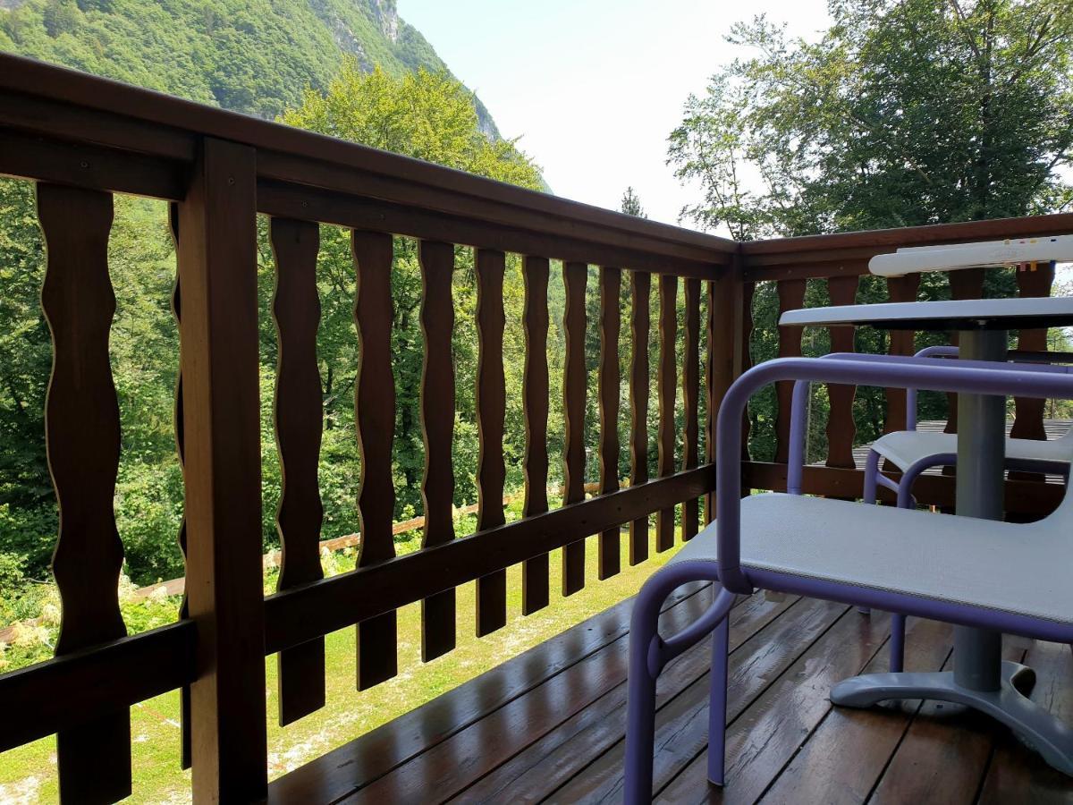 Villa Paradiso Parolari 蒂诺 外观 照片