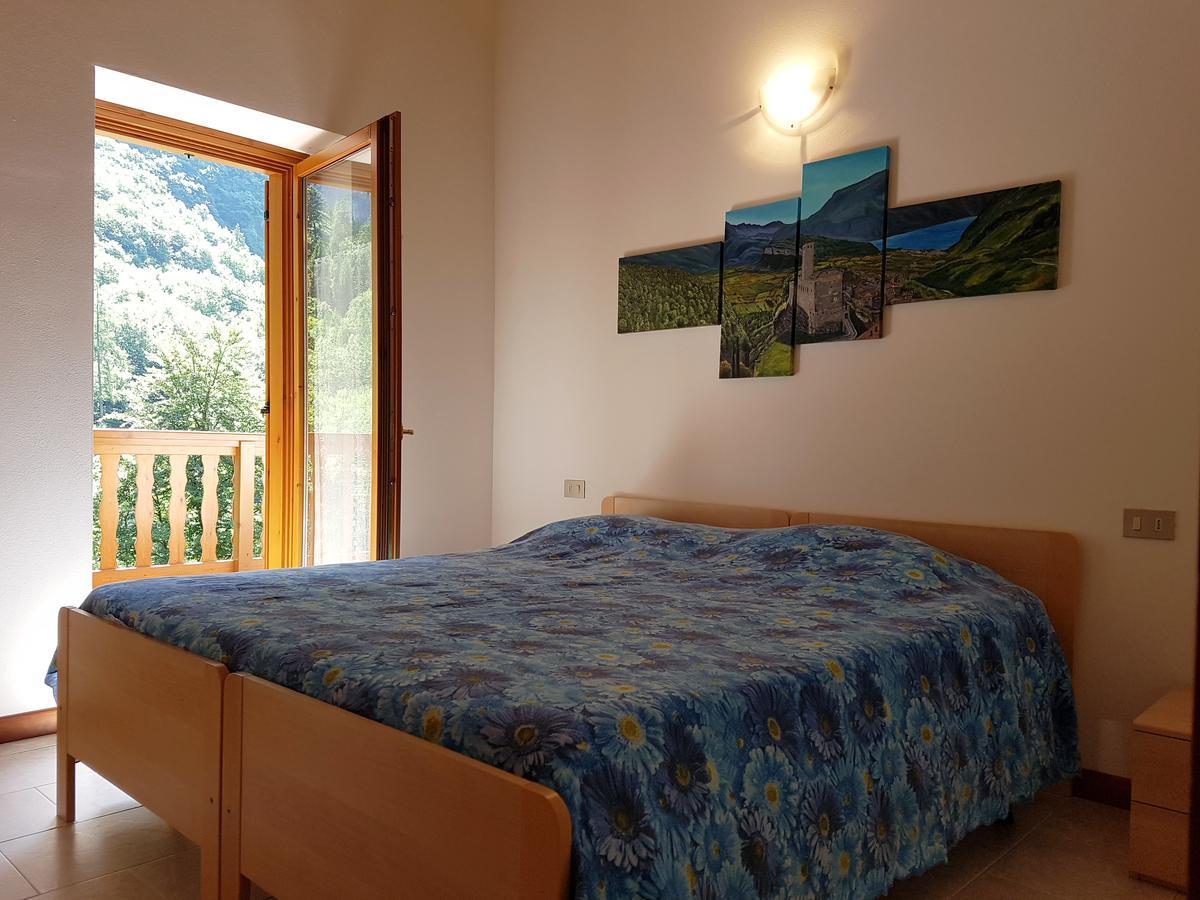 Villa Paradiso Parolari 蒂诺 外观 照片
